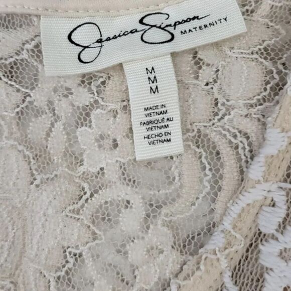 Jessica Simpson Maternity Lace  Blouse in Ivory Size Medium - Picture 6 of 9